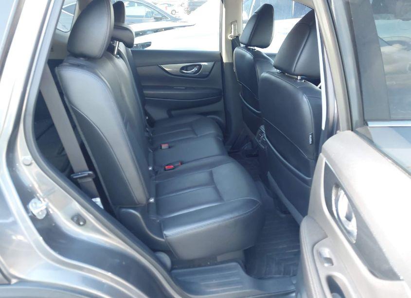 Photo 8 of 2016 Nissan Rogue SL (VIN 5N1AT2MT7GC894689)