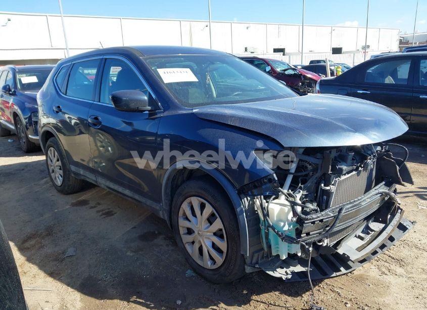 2016 Nissan Rogue S (VIN 5N1AT2MT7GC896815) main photo