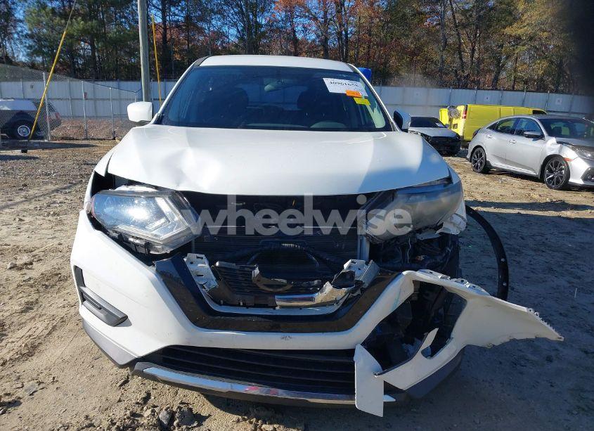 Photo 12 of 2017 Nissan Rogue S (VIN 5N1AT2MT7HC814065)