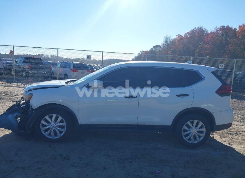 Photo 14 of 2017 Nissan Rogue S (VIN 5N1AT2MT7HC814065)