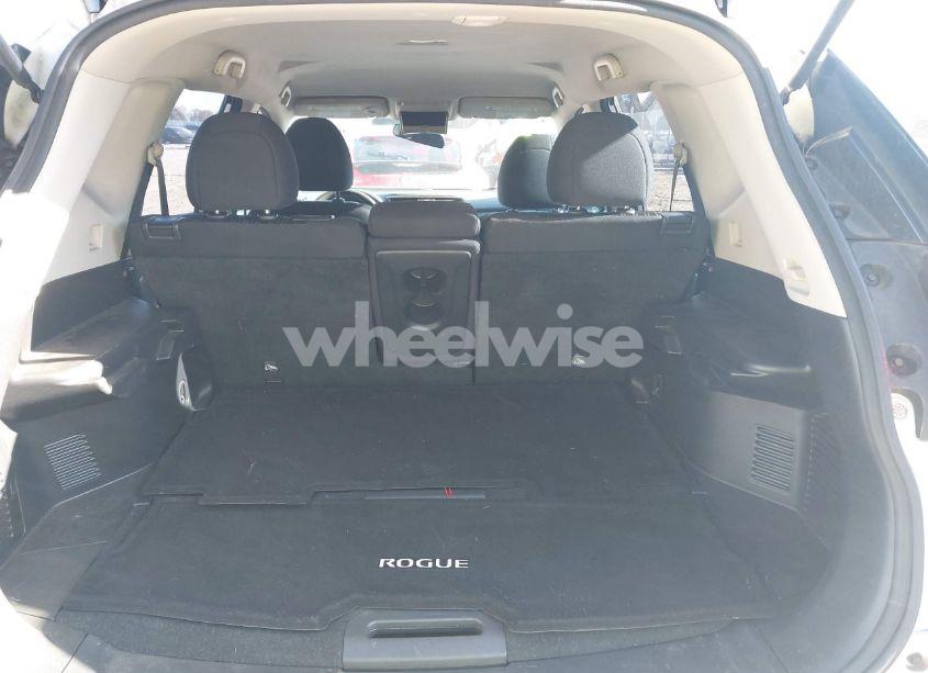 Photo 17 of 2017 Nissan Rogue S (VIN 5N1AT2MT7HC814065)