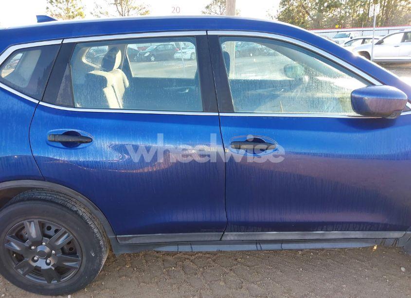 Photo 14 of 2017 Nissan Rogue S (VIN 5N1AT2MT7HC871320)