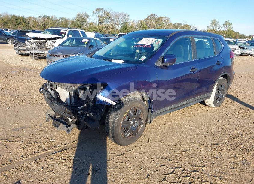 Photo 2 of 2017 Nissan Rogue S (VIN 5N1AT2MT7HC871320)