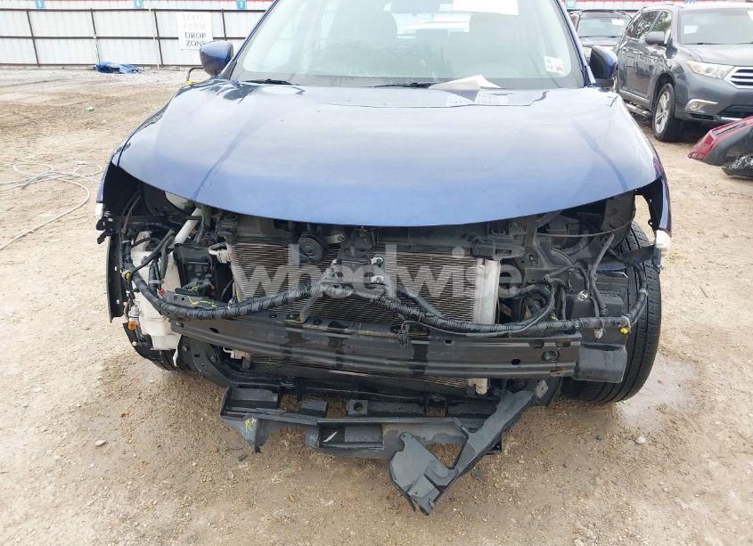 Photo 6 of 2017 Nissan Rogue S (VIN 5N1AT2MT7HC871320)