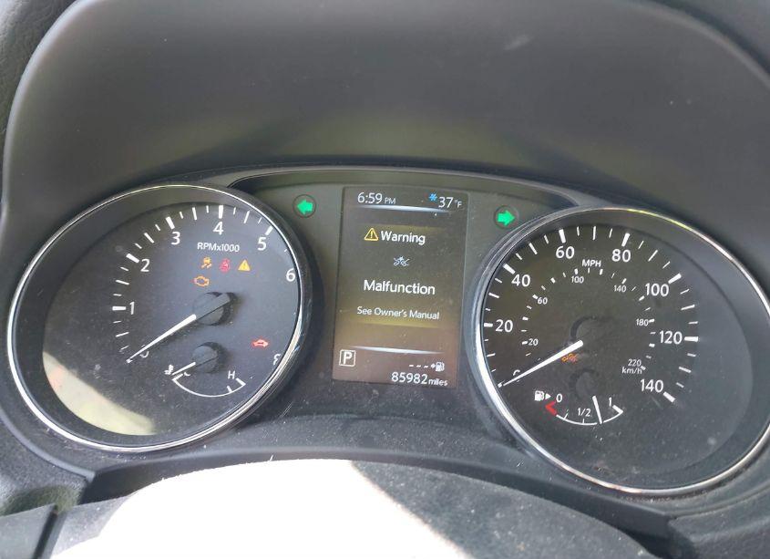 Photo 7 of 2017 Nissan Rogue SV (VIN 5N1AT2MT7HC873147)