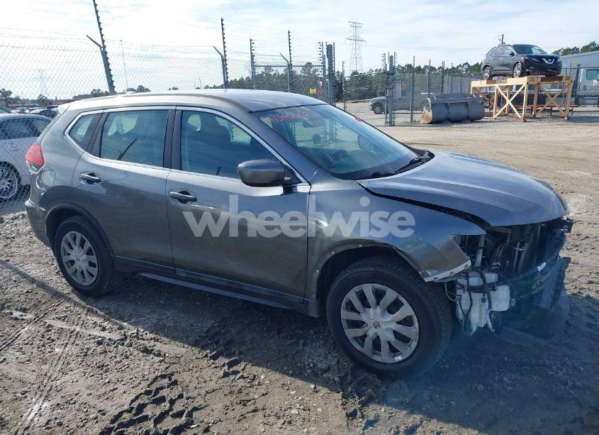 Photo 13 of 2018 Nissan Rogue S (VIN 5N1AT2MT7JC776195)