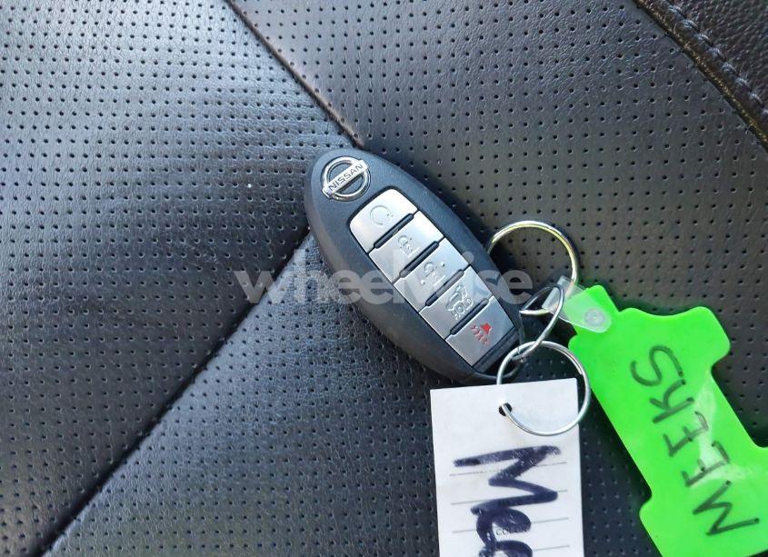 Photo 11 of 2018 Nissan Rogue SL (VIN 5N1AT2MT7JC808319)