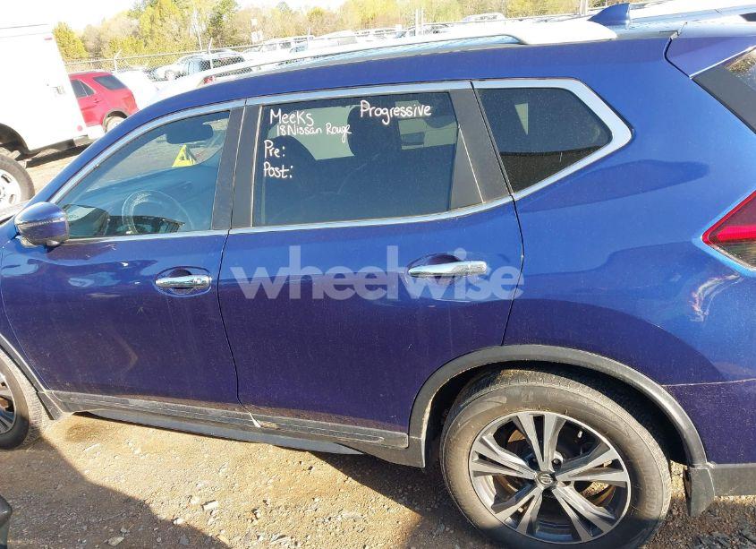 Photo 14 of 2018 Nissan Rogue SL (VIN 5N1AT2MT7JC808319)