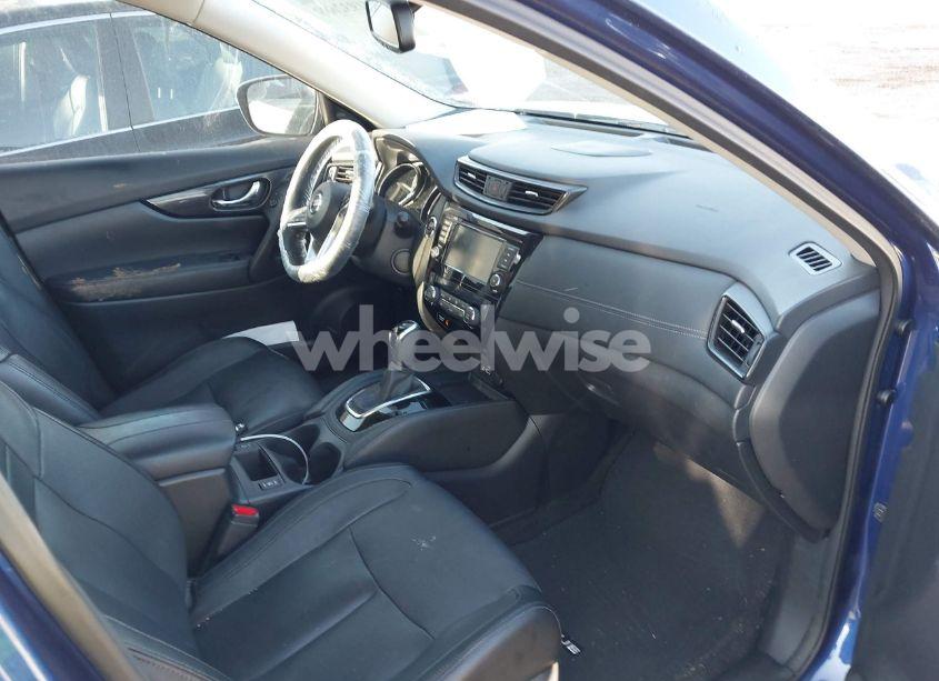 Photo 5 of 2018 Nissan Rogue SL (VIN 5N1AT2MT7JC808319)