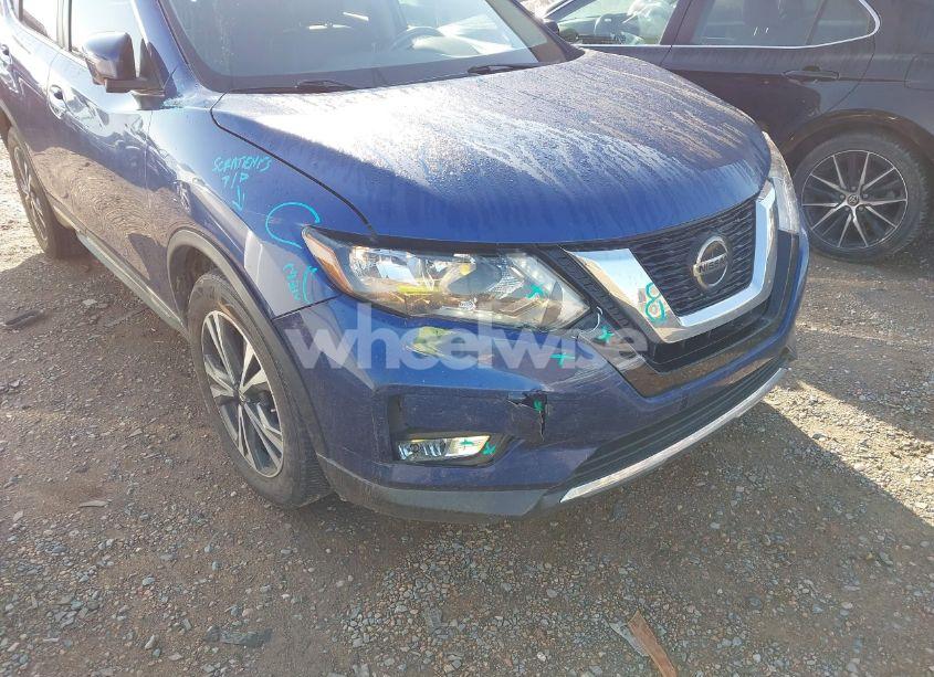 Photo 6 of 2018 Nissan Rogue SL (VIN 5N1AT2MT7JC808319)