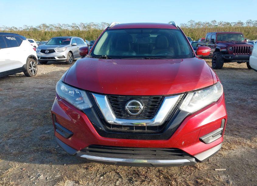 Photo 12 of 2018 Nissan Rogue SV (VIN 5N1AT2MT7JC808630)