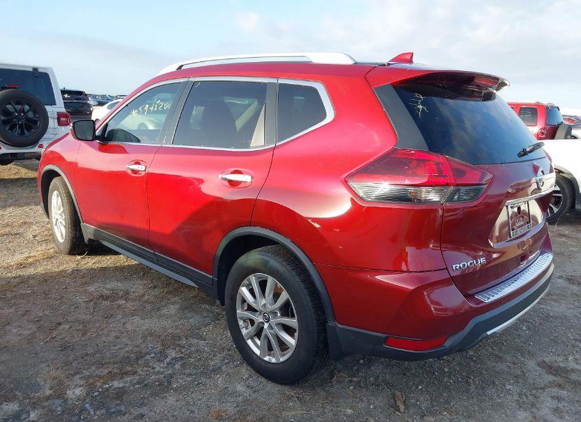 Photo 3 of 2018 Nissan Rogue SV (VIN 5N1AT2MT7JC808630)