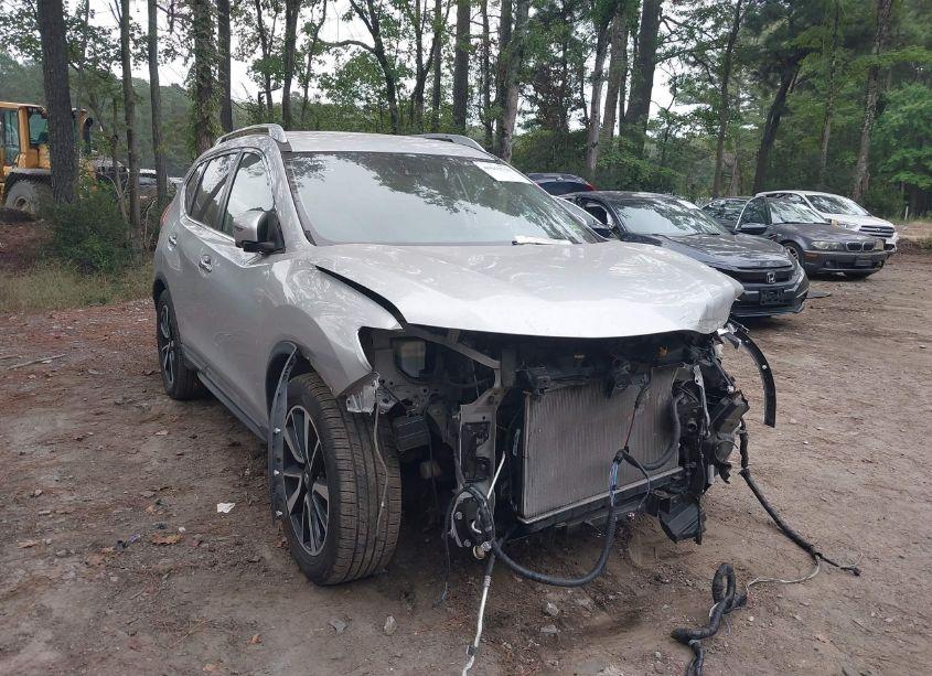 2019 Nissan Rogue SL (VIN 5N1AT2MT7KC738323) main photo