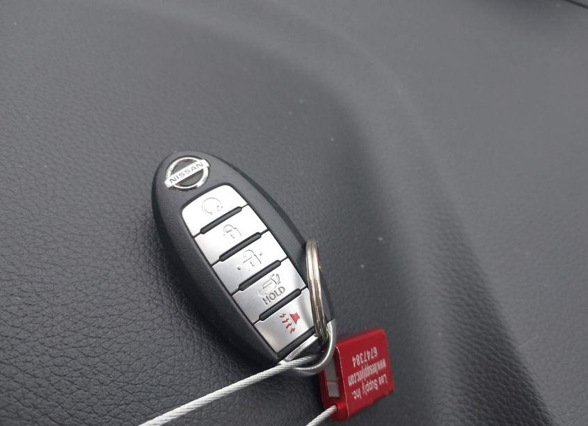 Photo 11 of 2019 Nissan Rogue SL (VIN 5N1AT2MT7KC738323)