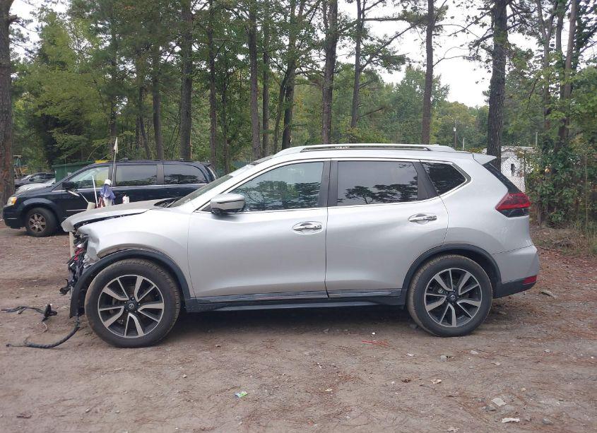 Photo 14 of 2019 Nissan Rogue SL (VIN 5N1AT2MT7KC738323)