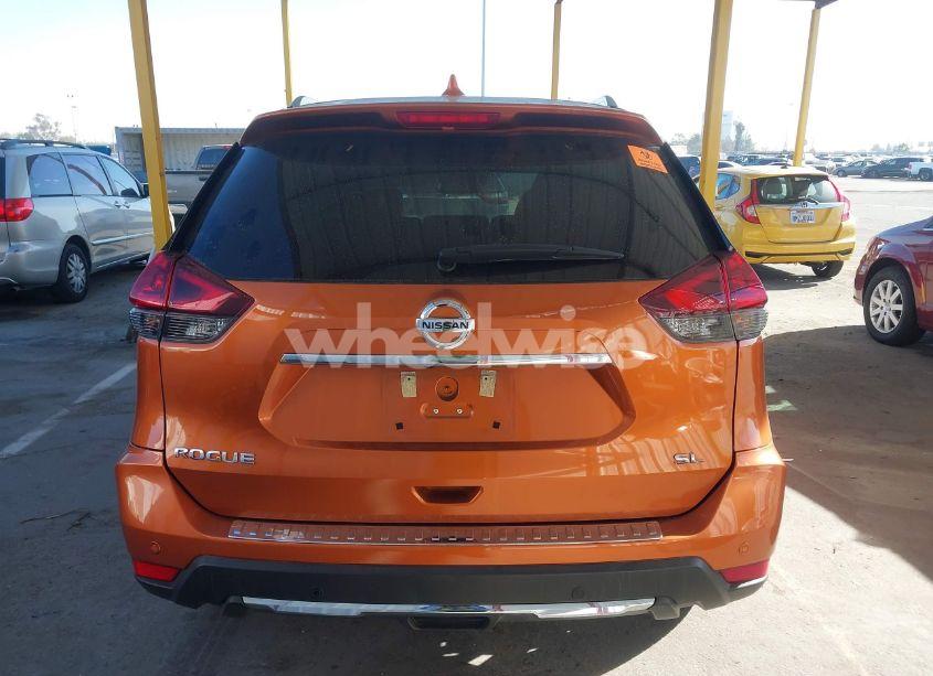 Photo 17 of 2019 Nissan Rogue SL (VIN 5N1AT2MT7KC761665)