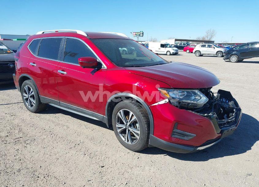 2019 Nissan Rogue SV (VIN 5N1AT2MT7KC799235) main photo