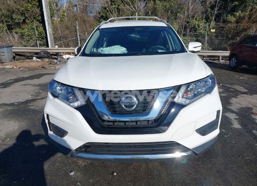 Photo 12 of 2019 Nissan Rogue S (VIN 5N1AT2MT7KC836591)