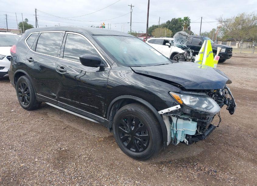 2019 Nissan Rogue S (VIN 5N1AT2MT7KC838356) main photo