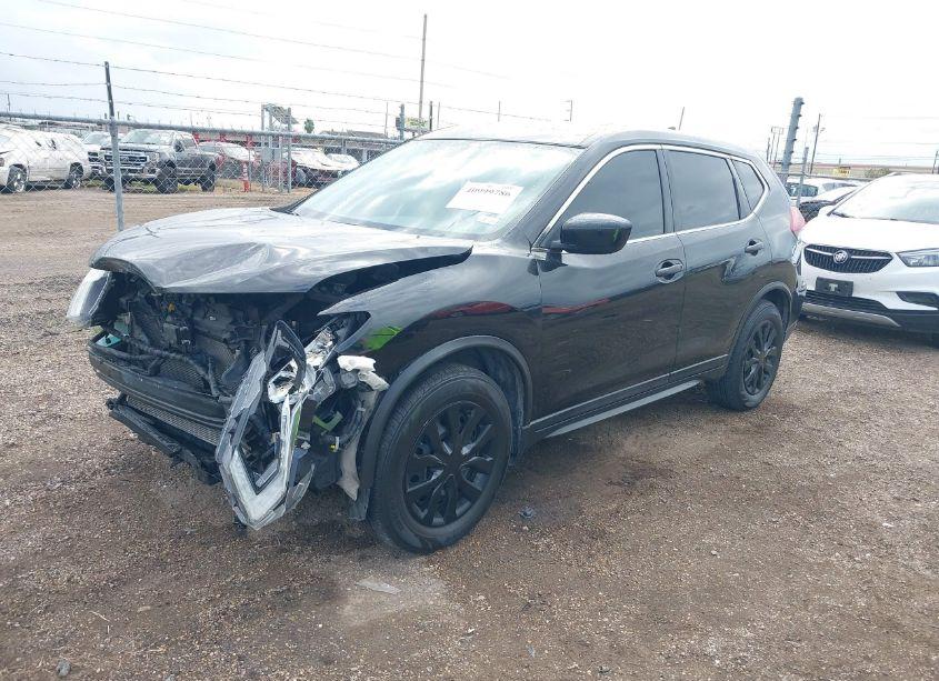 Photo 2 of 2019 Nissan Rogue S (VIN 5N1AT2MT7KC838356)