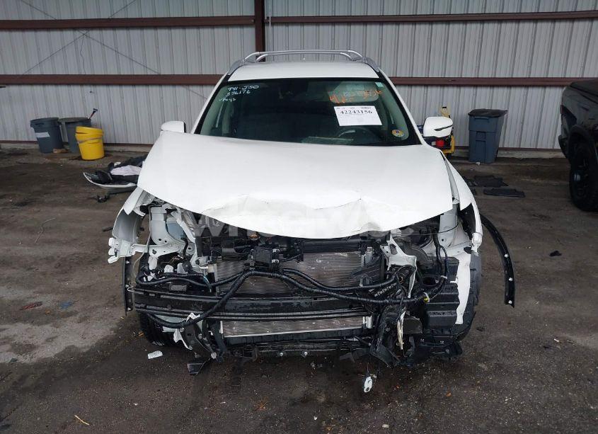 Photo 12 of 2019 Nissan Rogue S (VIN 5N1AT2MT7KC844450)