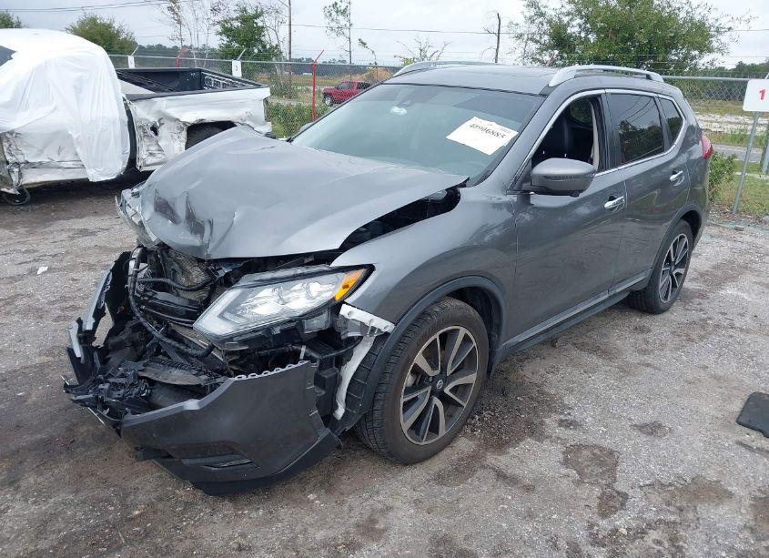 Photo 2 of 2020 Nissan Rogue SL FWD (VIN 5N1AT2MT7LC701273)