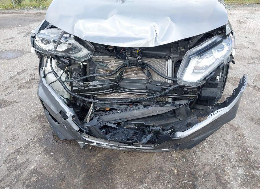 Photo 6 of 2020 Nissan Rogue SL FWD (VIN 5N1AT2MT7LC701273)