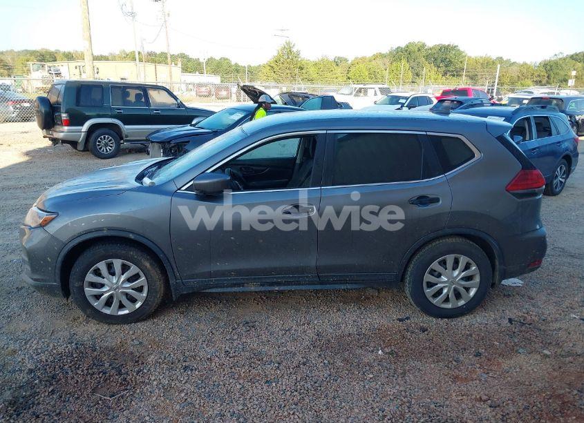 Photo 13 of 2020 Nissan Rogue S FWD (VIN 5N1AT2MT7LC778824)