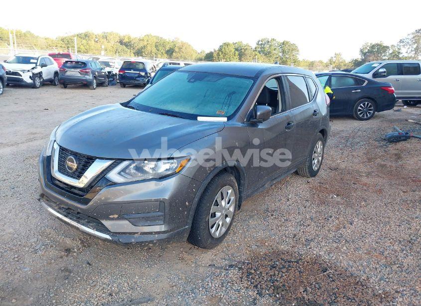 Photo 2 of 2020 Nissan Rogue S FWD (VIN 5N1AT2MT7LC778824)