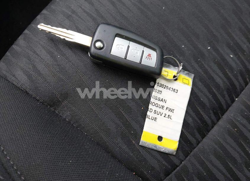 Photo 11 of 2020 Nissan Rogue S FWD (VIN 5N1AT2MT7LC801812)