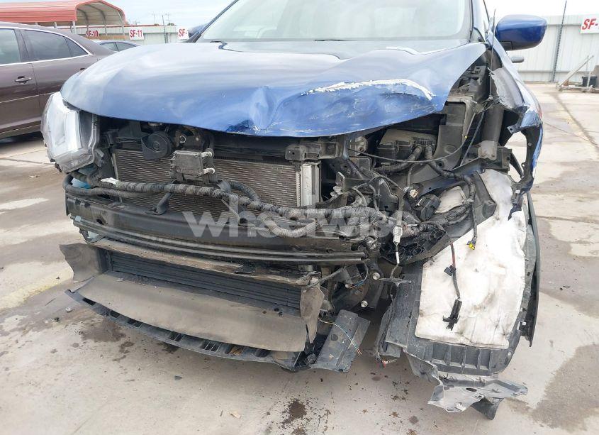 Photo 6 of 2020 Nissan Rogue S FWD (VIN 5N1AT2MT7LC811546)