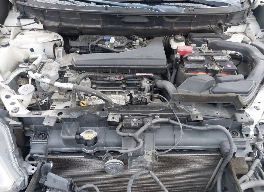 Photo 10 of 2015 Nissan Rogue SL (VIN 5N1AT2MT8FC771840)