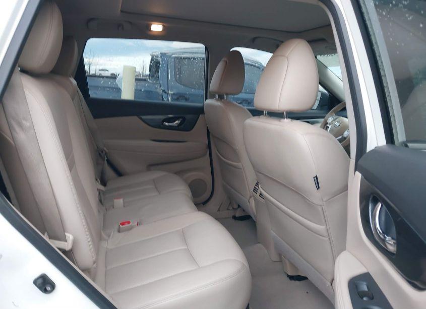 Photo 8 of 2015 Nissan Rogue SL (VIN 5N1AT2MT8FC771840)