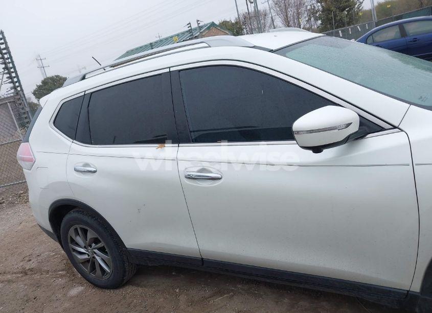 Photo 13 of 2015 Nissan Rogue SL (VIN 5N1AT2MT8FC794566)