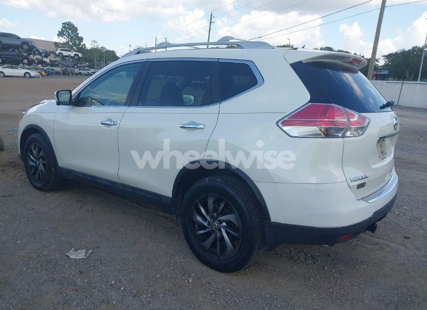 Photo 3 of 2015 Nissan Rogue SL (VIN 5N1AT2MT8FC803721)