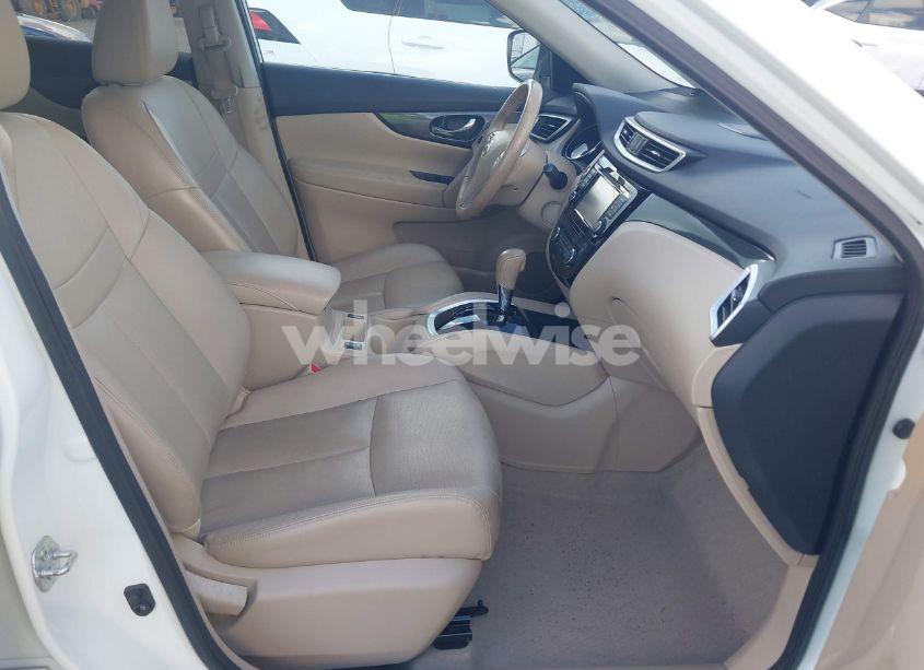 Photo 5 of 2015 Nissan Rogue SL (VIN 5N1AT2MT8FC803721)