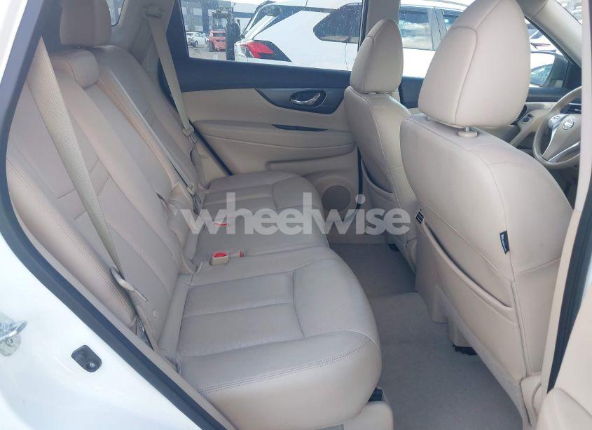 Photo 8 of 2015 Nissan Rogue SL (VIN 5N1AT2MT8FC803721)