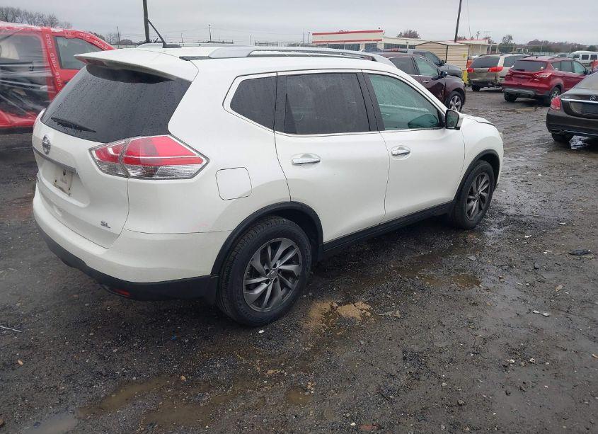 Photo 4 of 2015 Nissan Rogue SL (VIN 5N1AT2MT8FC855706)