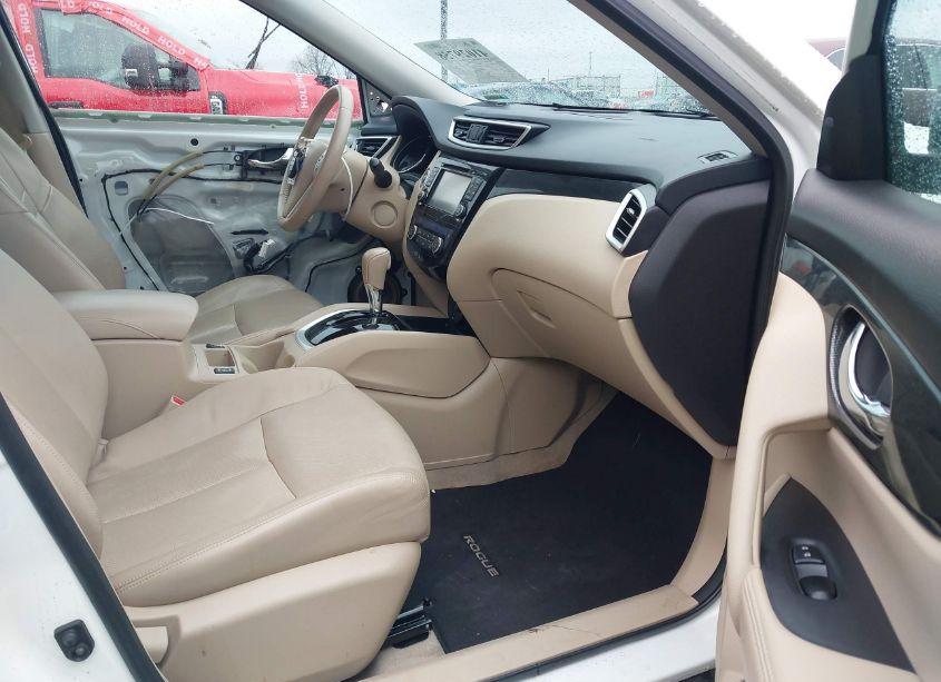 Photo 5 of 2015 Nissan Rogue SL (VIN 5N1AT2MT8FC855706)