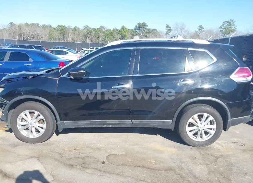 Photo 15 of 2015 Nissan Rogue SV (VIN 5N1AT2MT8FC911286)