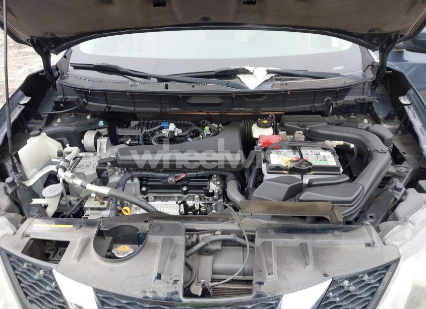 Photo 10 of 2016 Nissan Rogue SL (VIN 5N1AT2MT8GC804823)