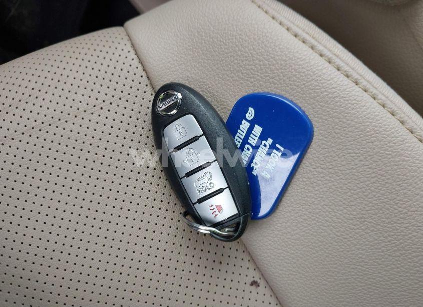 Photo 11 of 2016 Nissan Rogue SL (VIN 5N1AT2MT8GC804823)