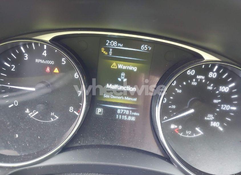 Photo 7 of 2016 Nissan Rogue SL (VIN 5N1AT2MT8GC804823)