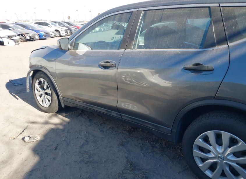 Photo 15 of 2016 Nissan Rogue S (VIN 5N1AT2MT8GC829690)