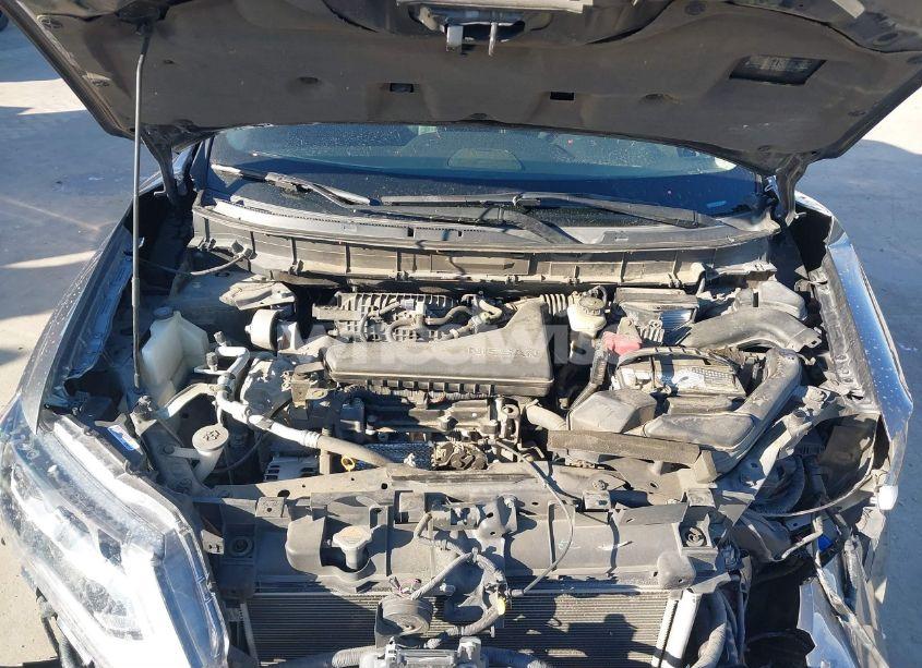 Photo 10 of 2017 Nissan Rogue SL (VIN 5N1AT2MT8HC749372)