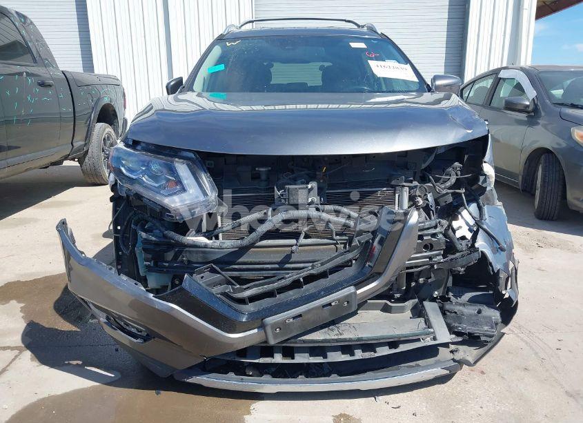 Photo 13 of 2017 Nissan Rogue SL (VIN 5N1AT2MT8HC749372)