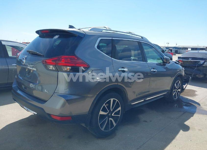 Photo 14 of 2017 Nissan Rogue SL (VIN 5N1AT2MT8HC749372)