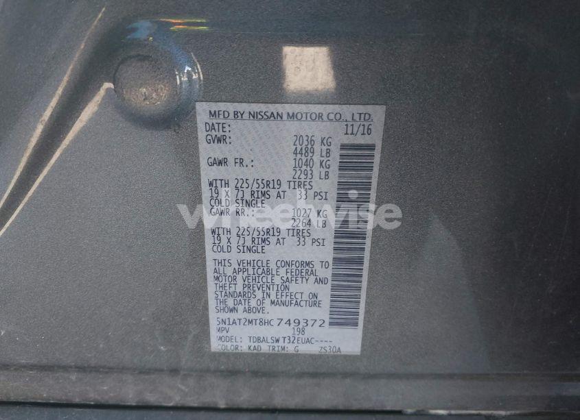 Photo 9 of 2017 Nissan Rogue SL (VIN 5N1AT2MT8HC749372)