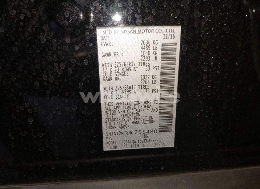 Photo 8 of 2017 Nissan Rogue SV (VIN 5N1AT2MT8HC755480)