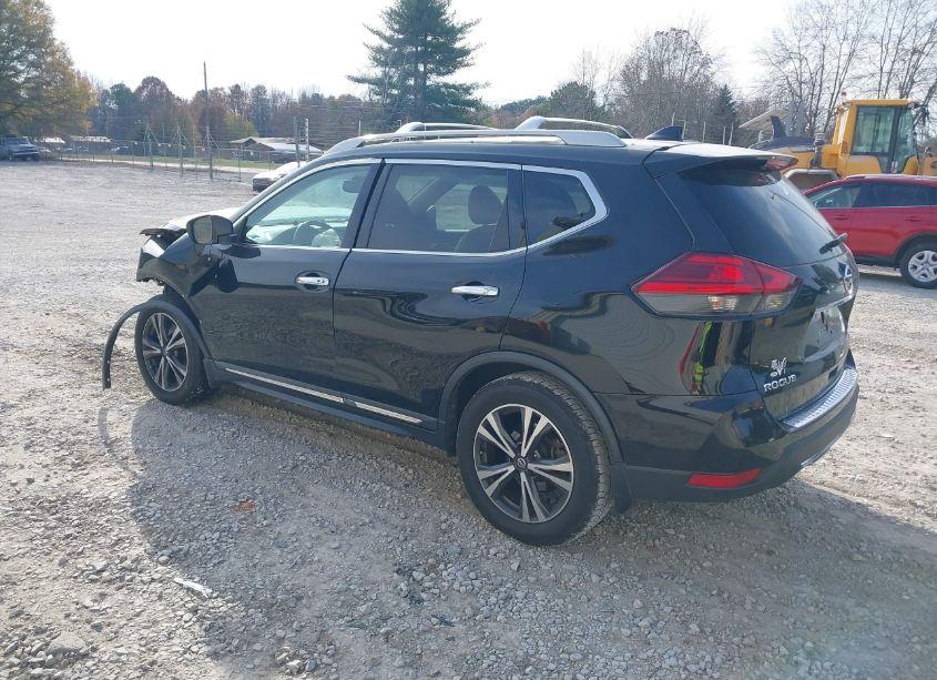 Photo 3 of 2017 Nissan Rogue SL (VIN 5N1AT2MT8HC761571)